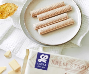 Roomsticks met witte chocolade Lasta (KREM ŠTAPIĆI BIJELA ČOKOLADA)